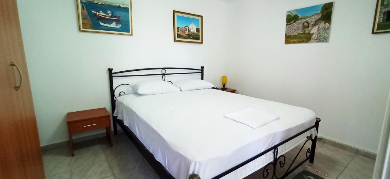 Maris Full Apartment With Roof Garden Access Chios Town Exterior foto